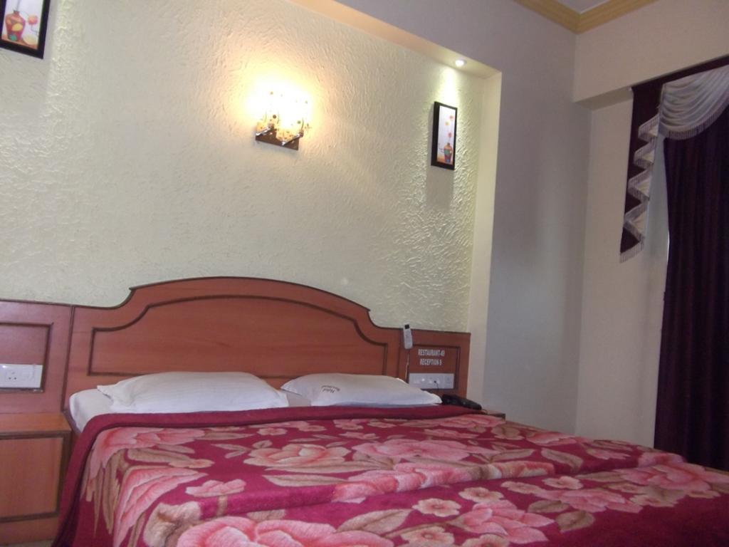 Hotel Ravikant 浦那 客房 照片